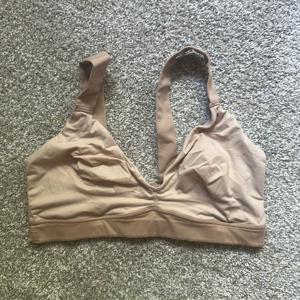 Spanx medium bra in nude